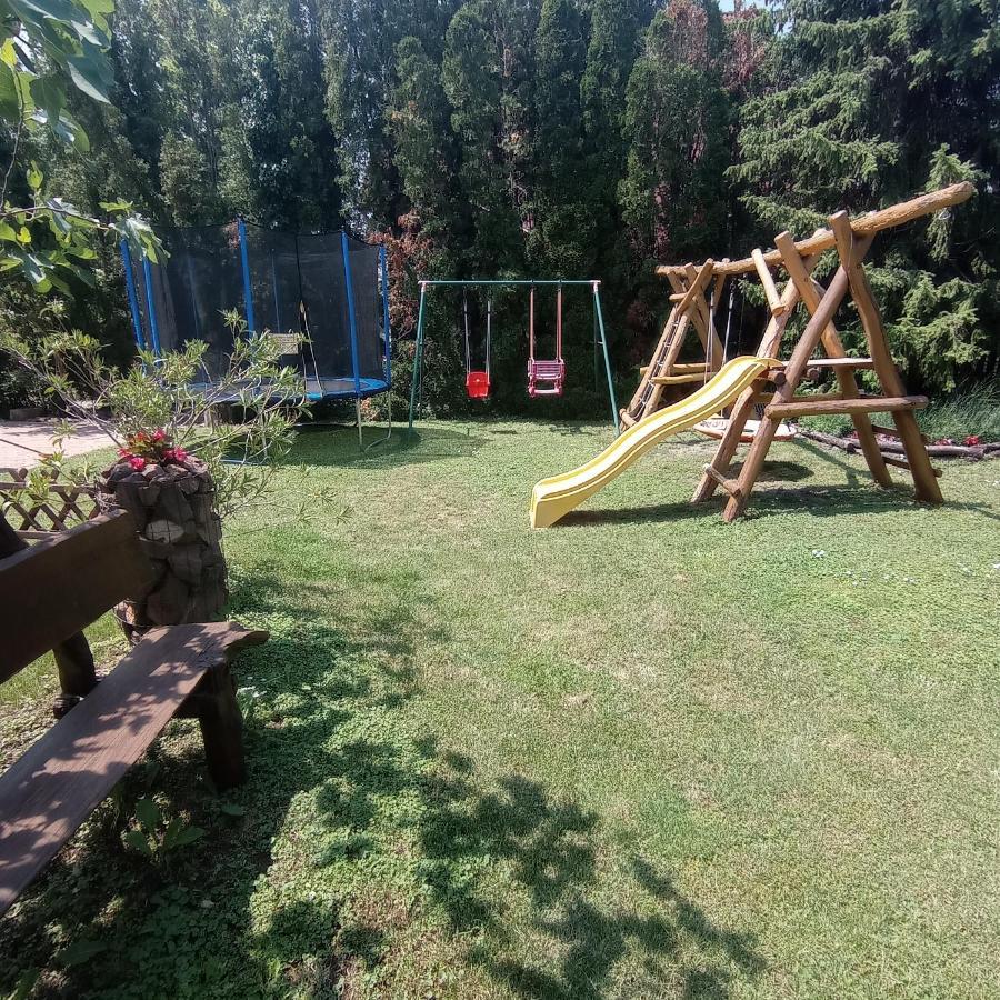 Rozsa Apartman Alsoors Exterior photo