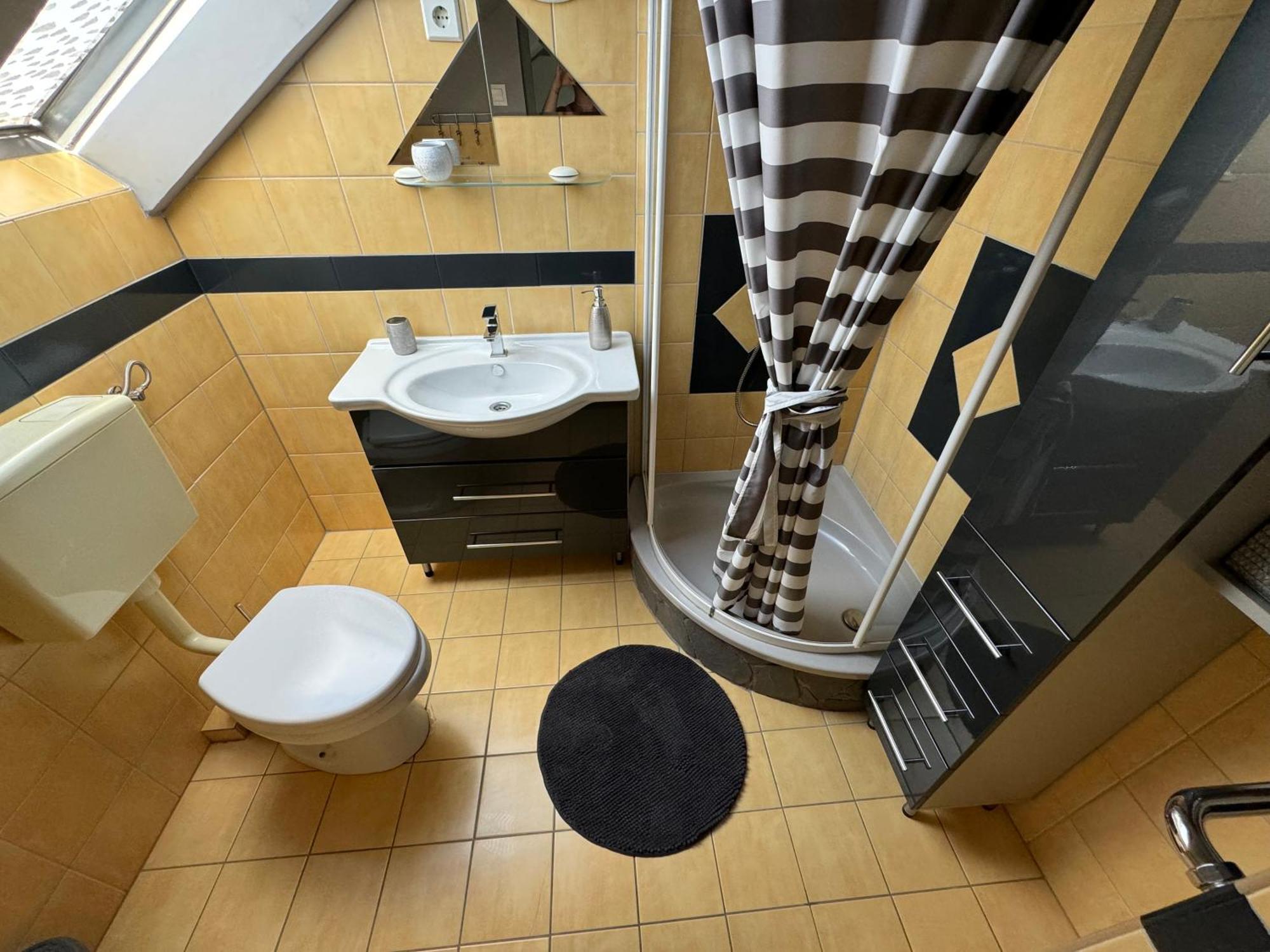 Rozsa Apartman Alsoors Room photo